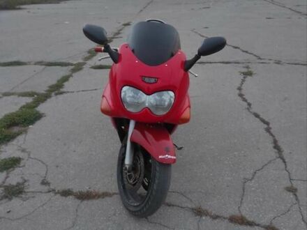 Сузукі GSX 600F 1999 у Андрушевке на Automoto.ua Червоний Сузукі GSX 600F, об'ємом двигуна 0.6 л та пробігом 51 тис. км за 3400 $, фото 1 на Automoto.ua