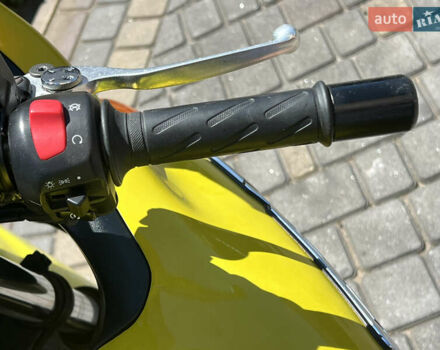 Желтый Сузуки GSX 600F, объемом двигателя 0.6 л и пробегом 27 тыс. км за 3500 $, фото 6 на Automoto.ua