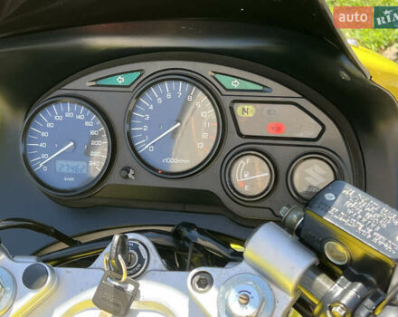 Жовтий Сузукі GSX 600F, об'ємом двигуна 0.6 л та пробігом 27 тис. км за 3500 $, фото 5 на Automoto.ua