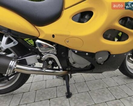 Желтый Сузуки GSX 600F, объемом двигателя 0.6 л и пробегом 27 тыс. км за 3700 $, фото 24 на Automoto.ua