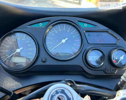 Синий Сузуки GSX 600F, объемом двигателя 0.6 л и пробегом 40 тыс. км за 3600 $, фото 16 на Automoto.ua