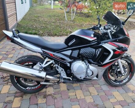 Черный Сузуки GSX 650F, объемом двигателя 0.65 л и пробегом 23 тыс. км за 4700 $, фото 1 на Automoto.ua