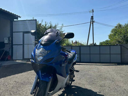 Сузукі GSX 650F 2008 у Києві на Automoto.ua Синій Сузукі GSX 650F, об'ємом двигуна 0.65 л та пробігом 140 тис. км за 3900 $, фото 1 на Automoto.ua