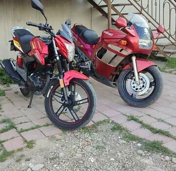 Красный Сузуки GSX 750F Katana, объемом двигателя 0 л и пробегом 45 тыс. км за 1500 $, фото 11 на Automoto.ua