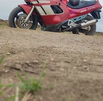 Красный Сузуки GSX 750F Katana, объемом двигателя 0 л и пробегом 45 тыс. км за 1500 $, фото 2 на Automoto.ua