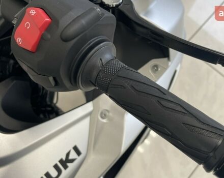 купить новое авто Сузуки GSX 8R 2025 года от официального дилера Кирилл Сузуки фото