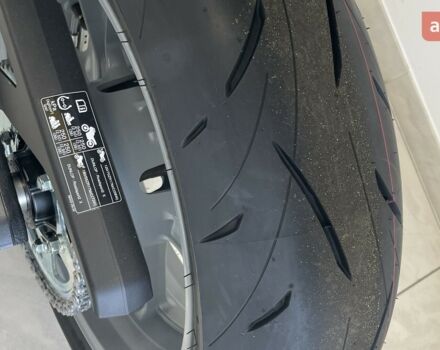 купить новое авто Сузуки GSX 8R 2025 года от официального дилера Кирилл Сузуки фото