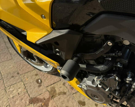 Желтый Сузуки GSX 8R, объемом двигателя 0.8 л и пробегом 13 тыс. км за 9600 $, фото 6 на Automoto.ua