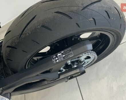 купити нове авто Сузукі GSX 8S 2025 року від офіційного дилера Кирилл Сузукі фото