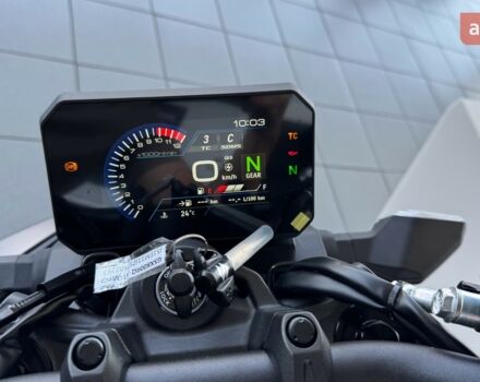 Сузуки GSX 8S, объемом двигателя 0.78 л и пробегом 0 тыс. км за 10630 $, фото 3 на Automoto.ua