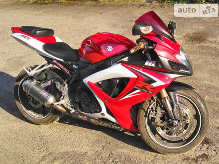 Сузуки GSX R 600 2007 в Львове на Automoto.ua Красный Сузуки GSX R 600, объемом двигателя 0 л и пробегом 30 тыс. км за 5000 $, фото 1 на Automoto.ua