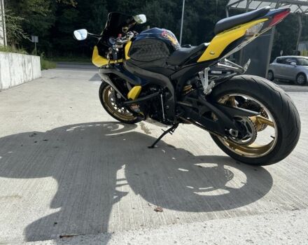 Сузуки GSX R 750 2009 в Киеве на Automoto.ua Сузуки GSX R 750, объемом двигателя 0.75 л и пробегом 0 тыс. км за 7800 $, фото 3 на Automoto.ua