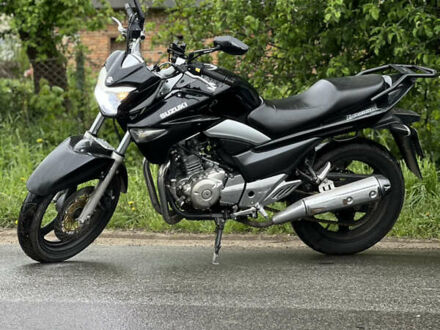 Сузуки Inazuma 250 2014 в Дрогобыче на Automoto.ua Сузуки Inazuma 250, объемом двигателя 0.25 л и пробегом 28 тыс. км за 1400 $, фото 1 на Automoto.ua