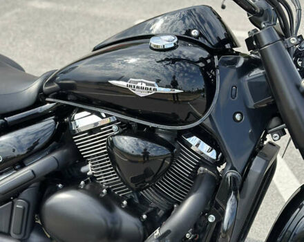 Чорний Сузукі Intruder 1500, об'ємом двигуна 1.5 л та пробігом 38 тис. км за 12500 $, фото 4 на Automoto.ua