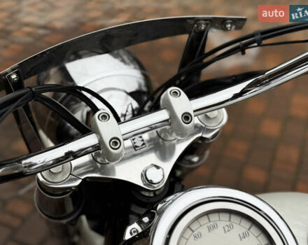 Білий Сузукі Intruder 400, об'ємом двигуна 0.4 л та пробігом 20 тис. км за 3500 $, фото 20 на Automoto.ua