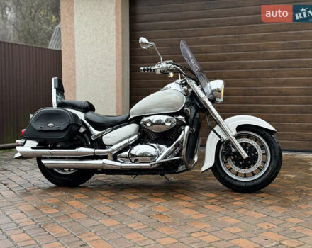 Білий Сузукі Intruder 400, об'ємом двигуна 0.4 л та пробігом 20 тис. км за 3500 $, фото 3 на Automoto.ua