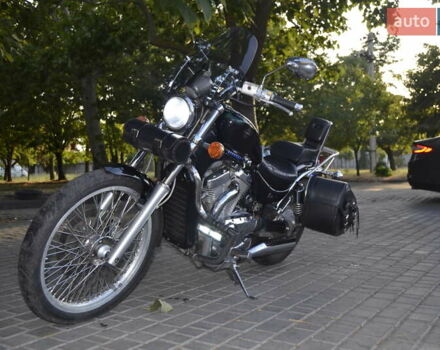 Черный Сузуки Intruder 400, объемом двигателя 0.39 л и пробегом 47 тыс. км за 3300 $, фото 7 на Automoto.ua