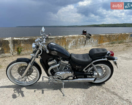 Сузуки Intruder 400 Classic, объемом двигателя 0 л и пробегом 37 тыс. км за 2500 $, фото 8 на Automoto.ua