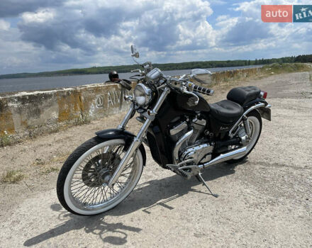 Сузуки Intruder 400 Classic, объемом двигателя 0 л и пробегом 37 тыс. км за 2500 $, фото 9 на Automoto.ua