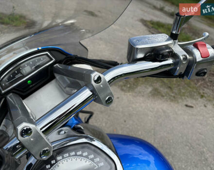 Синий Сузуки Intruder M 1800R, объемом двигателя 1.8 л и пробегом 28 тыс. км за 11500 $, фото 29 на Automoto.ua