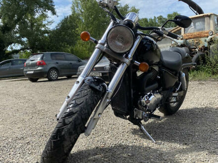 Сузукі Marauder VZ 800 2000 у Виноградове на Automoto.ua Чорний Сузукі Marauder VZ 800, об'ємом двигуна 0.8 л та пробігом 1 тис. км за 4200 $, фото 1 на Automoto.ua