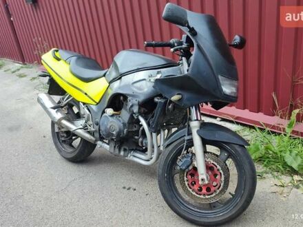 Сузукі RF 400R 1999 у Києві на Automoto.ua Сузукі RF 400R, об'ємом двигуна 0 л та пробігом 55 тис. км за 1400 $, фото 1 на Automoto.ua