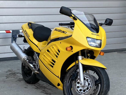 Сузуки RF 600R 1996 в Бучаче на Automoto.ua Желтый Сузуки RF 600R, объемом двигателя 0.6 л и пробегом 48 тыс. км за 2850 $, фото 1 на Automoto.ua