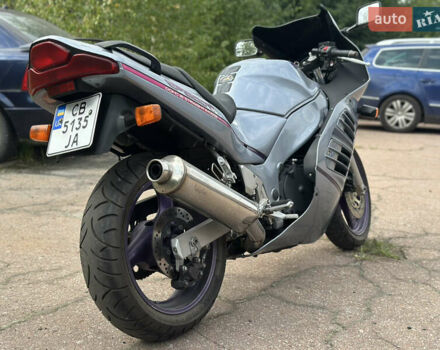 Сірий Сузукі RF 600R, об'ємом двигуна 0.6 л та пробігом 55 тис. км за 2950 $, фото 9 на Automoto.ua