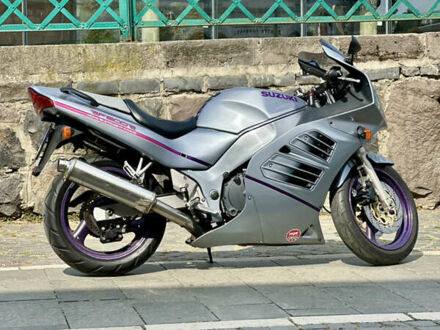 Сірий Сузукі RF 600R, об'ємом двигуна 0.6 л та пробігом 79 тис. км за 3500 $, фото 1 на Automoto.ua