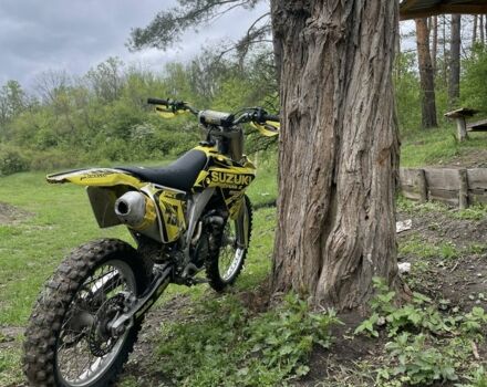 Сузуки RM-Z 450, объемом двигателя 0.45 л и пробегом 0 тыс. км за 2600 $, фото 3 на Automoto.ua