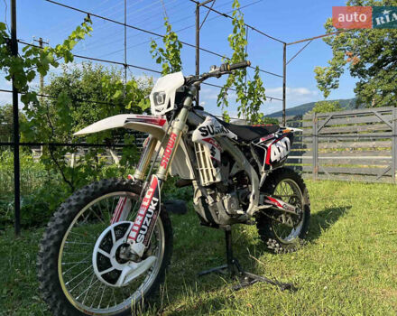 Сузуки RM-Z 450, объемом двигателя 0.45 л и пробегом 1 тыс. км за 3200 $, фото 3 на Automoto.ua