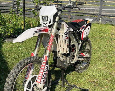 Сузуки RM-Z 450, объемом двигателя 0.45 л и пробегом 1 тыс. км за 3200 $, фото 4 на Automoto.ua