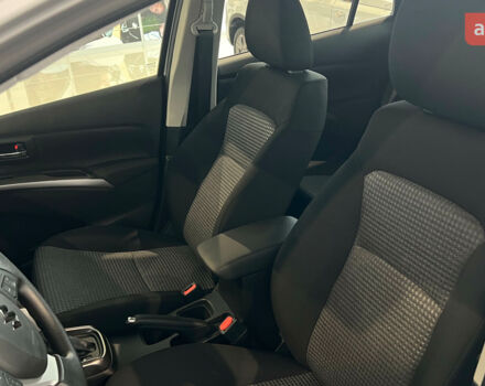 купити нове авто Сузукі S-Cross 2024 року від офіційного дилера Автомир Сузукі фото