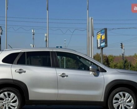 Сузуки S-Cross, объемом двигателя 1.37 л и пробегом 0 тыс. км за 27626 $, фото 5 на Automoto.ua