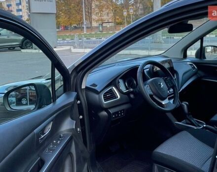 Сузуки S-Cross, объемом двигателя 1.37 л и пробегом 0 тыс. км за 27171 $, фото 46 на Automoto.ua