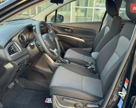 Сузуки S-Cross, объемом двигателя 1.37 л и пробегом 0 тыс. км за 26728 $, фото 32 на Automoto.ua