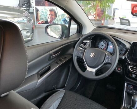 купити нове авто Сузукі S-Cross 2025 року від офіційного дилера Автоцентр AUTO.RIA Сузукі фото