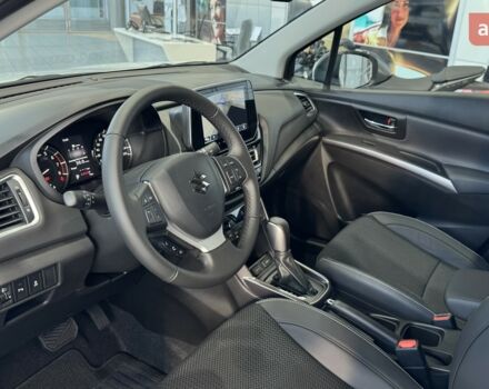 Сузуки S-Cross, объемом двигателя 1.37 л и пробегом 0 тыс. км за 27945 $, фото 44 на Automoto.ua