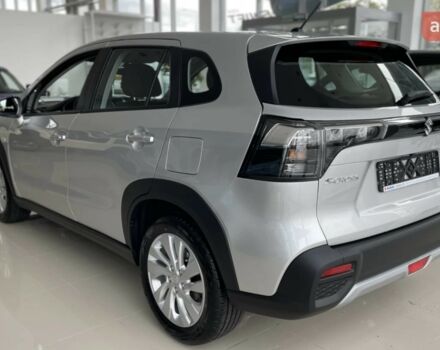 Сузуки S-Cross, объемом двигателя 1.37 л и пробегом 0 тыс. км за 26368 $, фото 3 на Automoto.ua