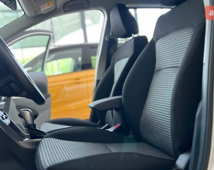 Сузуки S-Cross, объемом двигателя 1.37 л и пробегом 0 тыс. км за 26368 $, фото 20 на Automoto.ua
