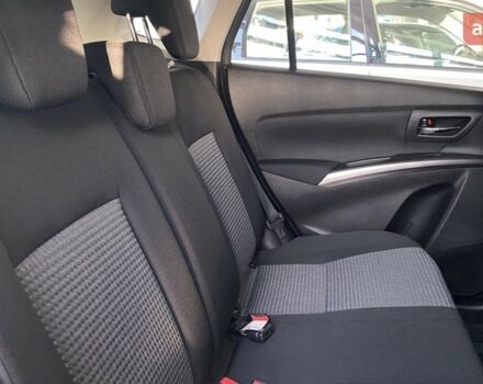 купить новое авто Сузуки S-Cross 2025 года от официального дилера Автоцентр AUTO.RIA Сузуки фото