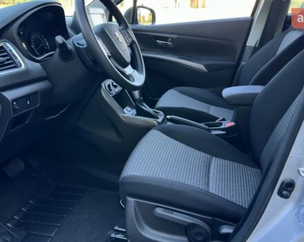 Сузуки S-Cross, объемом двигателя 1.37 л и пробегом 0 тыс. км за 24708 $, фото 20 на Automoto.ua
