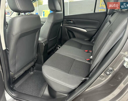 Серый Сузуки S-Cross, объемом двигателя 1.37 л и пробегом 20 тыс. км за 23900 $, фото 32 на Automoto.ua