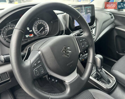 Серый Сузуки S-Cross, объемом двигателя 1.37 л и пробегом 20 тыс. км за 23900 $, фото 44 на Automoto.ua