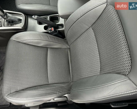 Серый Сузуки S-Cross, объемом двигателя 1.37 л и пробегом 20 тыс. км за 23900 $, фото 30 на Automoto.ua