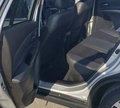 Серый Сузуки S-Cross, объемом двигателя 1.37 л и пробегом 40 тыс. км за 25500 $, фото 6 на Automoto.ua