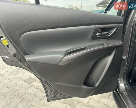 Серый Сузуки S-Cross, объемом двигателя 1.37 л и пробегом 20 тыс. км за 23900 $, фото 31 на Automoto.ua