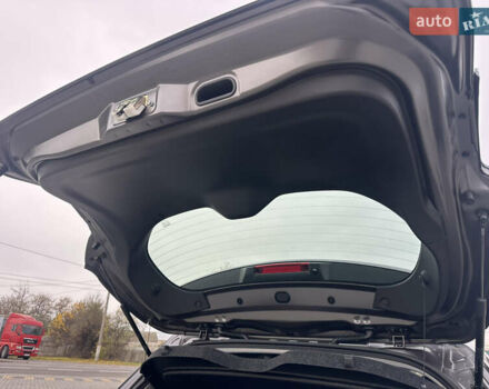 Серый Сузуки S-Cross, объемом двигателя 1.37 л и пробегом 20 тыс. км за 23900 $, фото 35 на Automoto.ua