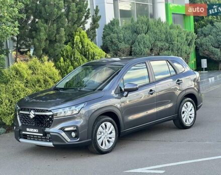 Серый Сузуки S-Cross, объемом двигателя 1.37 л и пробегом 1 тыс. км за 24892 $, фото 2 на Automoto.ua