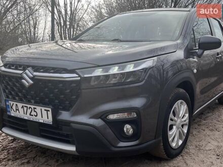 Серый Сузуки S-Cross, объемом двигателя 1.37 л и пробегом 32 тыс. км за 25000 $, фото 1 на Automoto.ua